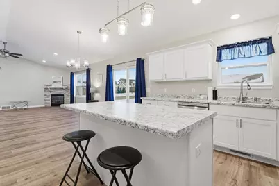 2148 Cambridge Court, Reedsburg, WI 53959 - Photo 8