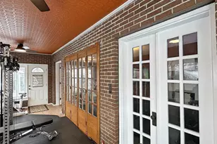 326 S Wisconsin St, Janesville, WI 53545 - Photo 16