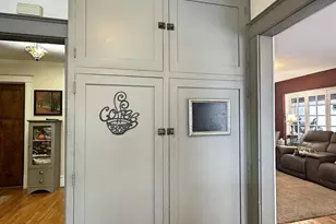 326 S Wisconsin St, Janesville, WI 53545 - Photo 22