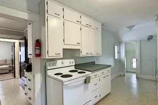 326 S Wisconsin St, Janesville, WI 53545 - Photo 46