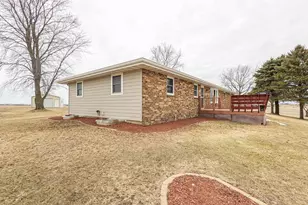 1021 Fish Ln Ln, Hazel Green,  53811 - Photo 2