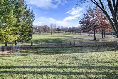 7 La Crescenta Circle, Madison, WI 53716 - Photo 32