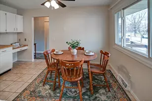 7 La Crescenta Cir, Madison, WI 53716 - Photo 12