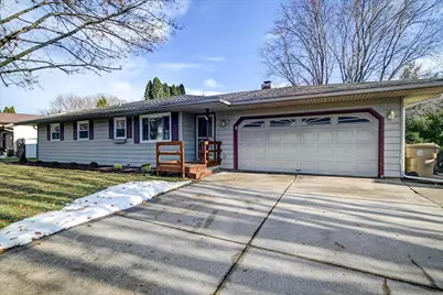 7 La Crescenta Circle, Madison, WI 53716 - Photo 2