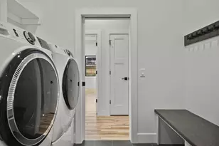 2015 Wellington Pl, Cottage Grove, WI 53527 - Photo 12