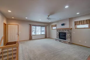 705 Prairie Ln, Mazomanie, WI 53560 - Photo 4