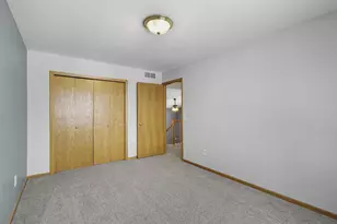 219 Chateau Dr, Cottage Grove, WI 53527 - Photo 24