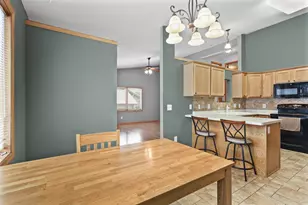 219 Chateau Dr, Cottage Grove, WI 53527 - Photo 12