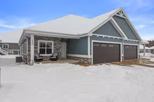 4542 Springs Ct, DeForest, WI 53532 - Photo 2