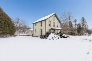 305 Sheldon St, Cambridge, WI 53523 - Photo 4