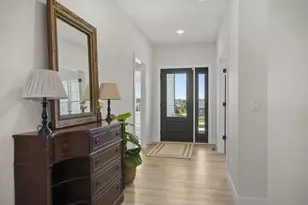 6854 Karolina Wy, Sun Prairie, WI 53590 - Photo 6