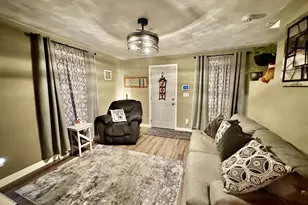 1657 Fayette Ave, Beloit, WI 53511 - Photo 10