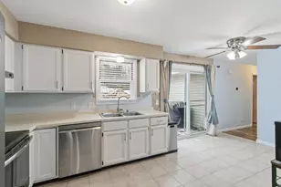 906 N Main St, Edgerton, WI 53534 - Photo 18