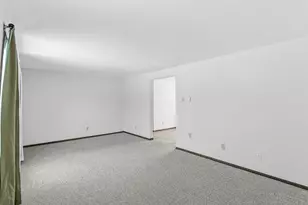 623 Cross St, Poynette, WI 53955 - Photo 2