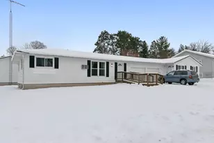 623 Cross St, Poynette, WI 53955 - Photo 32