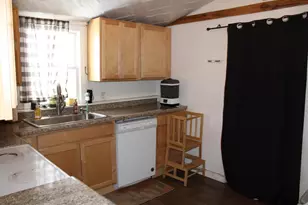 767 Logan St, Janesville, WI 53545 - Photo 8