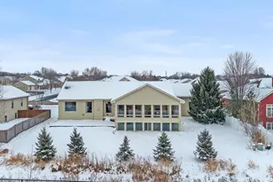 2026 Stonehaven Dr, Sun Prairie, WI 53590 - Photo 2