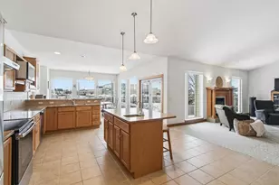 2026 Stonehaven Dr, Sun Prairie, WI 53590 - Photo 6