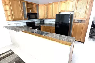 529 Kings Lynn Rd, Stoughton, WI 53589 - Photo 10