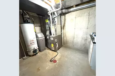 529 Kings Lynn Road, Stoughton, WI 53589 - Photo 36