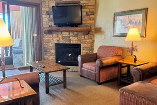 350 E Hiawatha Dr, Wisconsin Dells, WI 53965 - Photo 6