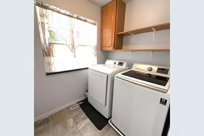 529 Kings Lynn Road, Stoughton, WI 53589 - Photo 32
