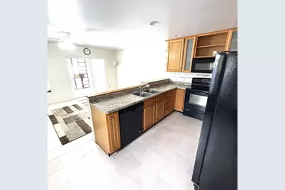 529 Kings Lynn Road, Stoughton, WI 53589 - Photo 16