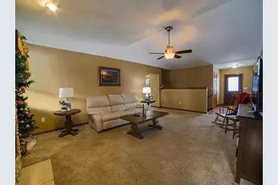 5628 E Eagle Drive, Milton, WI 53563 - Photo 12