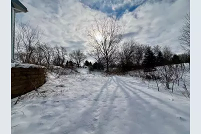 5628 E Eagle Drive, Milton, WI 53563 - Photo 8