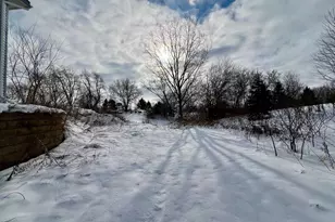 5628 E Eagle Dr, Milton, WI 53563 - Photo 8