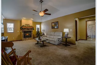 5628 E Eagle Drive, Milton, WI 53563 - Photo 10