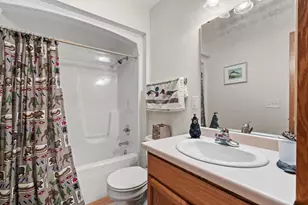 266 Oakbrook Dr, Wisconsin Dells, WI 53965 - Photo 26