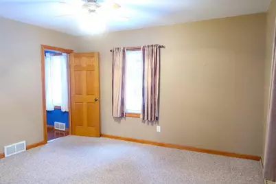 1560 Windsor Street, Sun Prairie, WI 53590 - Photo 8