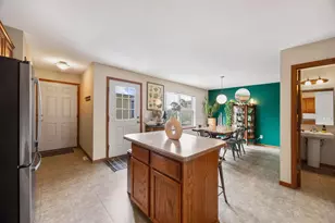 552 Apollo Way, Madison, WI 53718 - Photo 20