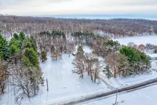 W5885 Genrich Rd, Rio, WI 53960 - Photo 16