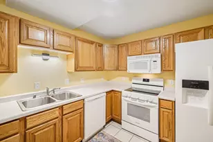 5397 Blue Bill Park Dr, Waunakee, WI 53597 - Photo 6