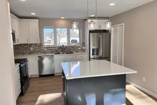 5 E Spyglass Ct, Madison, WI 53717 - Photo 8