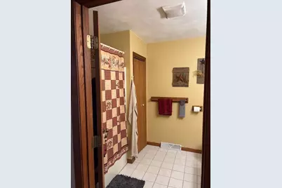 4528 N County M Road, Janesville, WI 53536 - Photo 8