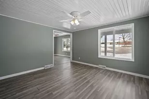 633 Hill St, Orfordville, WI 53576 - Photo 6