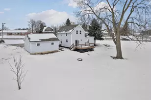 633 Hill St, Orfordville, WI 53576 - Photo 4