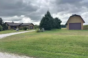 N677 Hoover Rd, Oconomowoc, WI 53066 - Photo 54