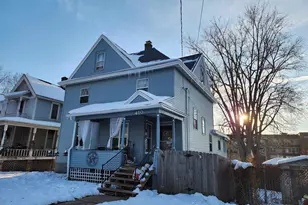 410 Parker Dr, Janesville, WI 53545 - Photo 2