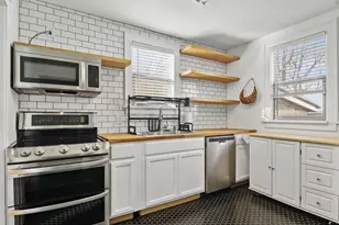 108 N 4th St, Madison, WI 53704 - Photo 10