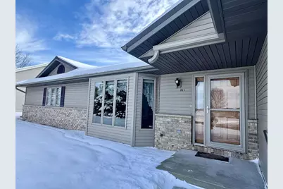 314 Forest Street, Fox Lake, WI 53933 - Photo 6