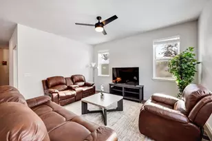 1182 O'Keeffe Ave, Sun Prairie, WI 53590 - Photo 6