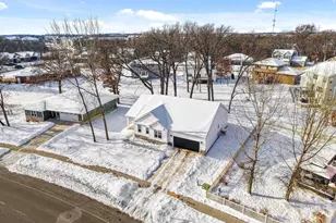 1182 O'Keeffe Ave, Sun Prairie, WI 53590 - Photo 46