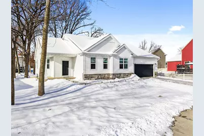 1182 O'Keeffe Avenue, Sun Prairie, WI 53590 - Photo 1