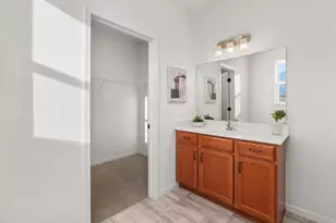 908 Yorktown Rd, DeForest, WI 53532 - Photo 24