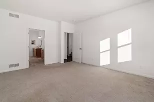 908 Yorktown Rd, DeForest, WI 53532 - Photo 22