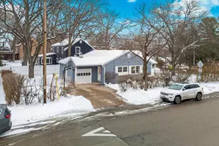 3930 Nakoma Rd, Madison, WI 53711 - Photo 44